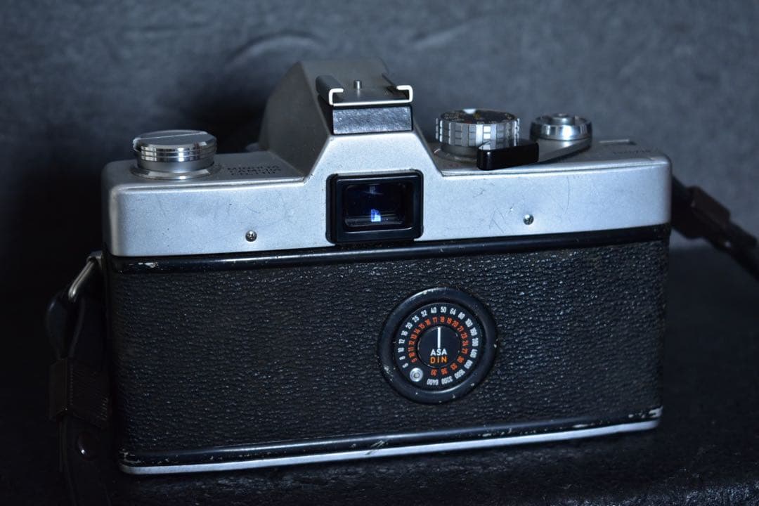 ミノルタ SRT101 135mm F3.5 シルバー フィルムカメラ ボディ