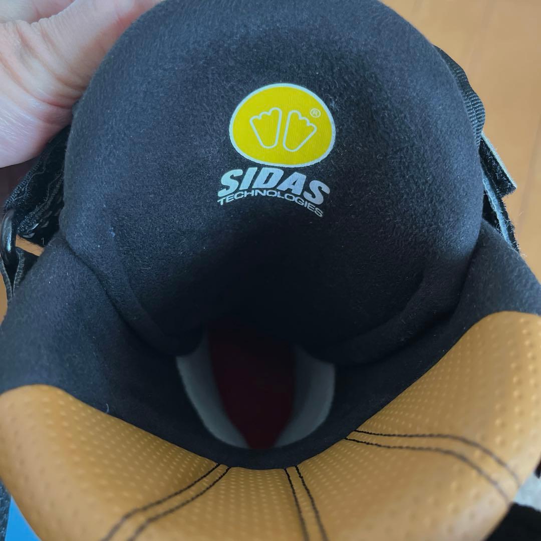 アトミック　Atomic Waymaker Carbon 130