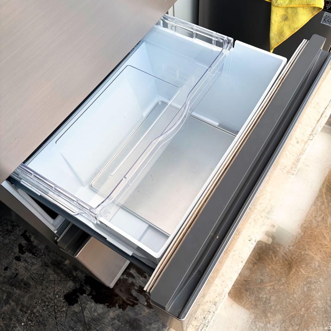 運搬取付無料！シャンパンカラー　純正HITACHIスリムでシンプル！完動品超美品