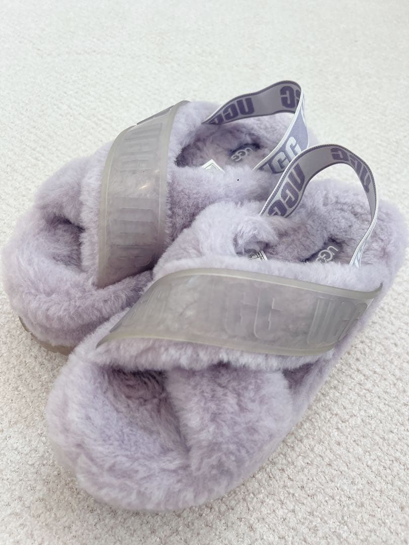 UGG ファー スライドサンダル　アグ　厚底