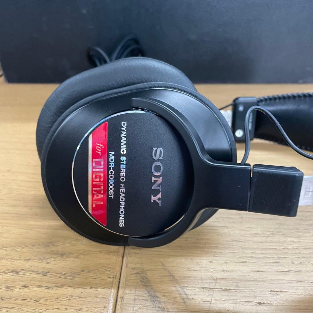 美品 動作品 SONY MDR-CD900ST 密閉型モニターヘッドホン