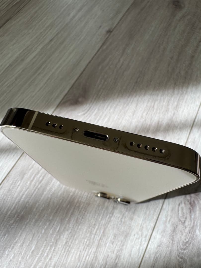 iPhone 13 Pro Gold 256GB SIMフリー