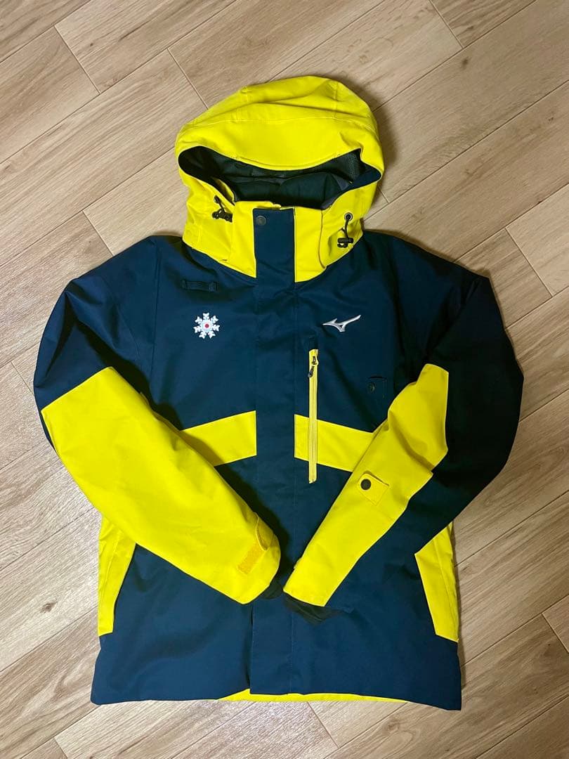 【非売品】北海道デモンストレータースキーウェアMizuno Lサイズ