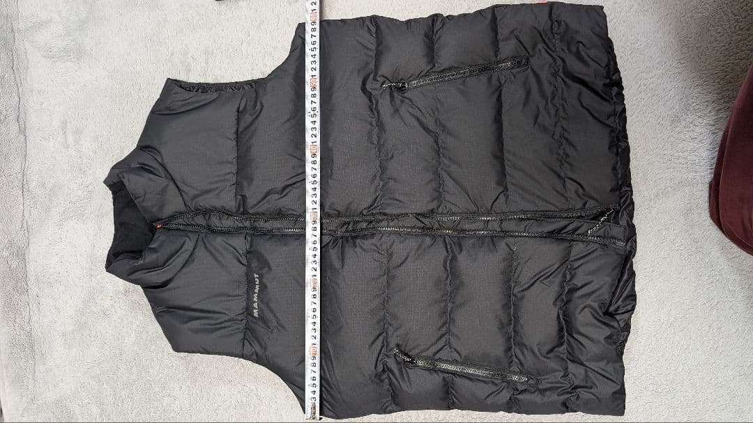 MAMMUT　ダウンベスト