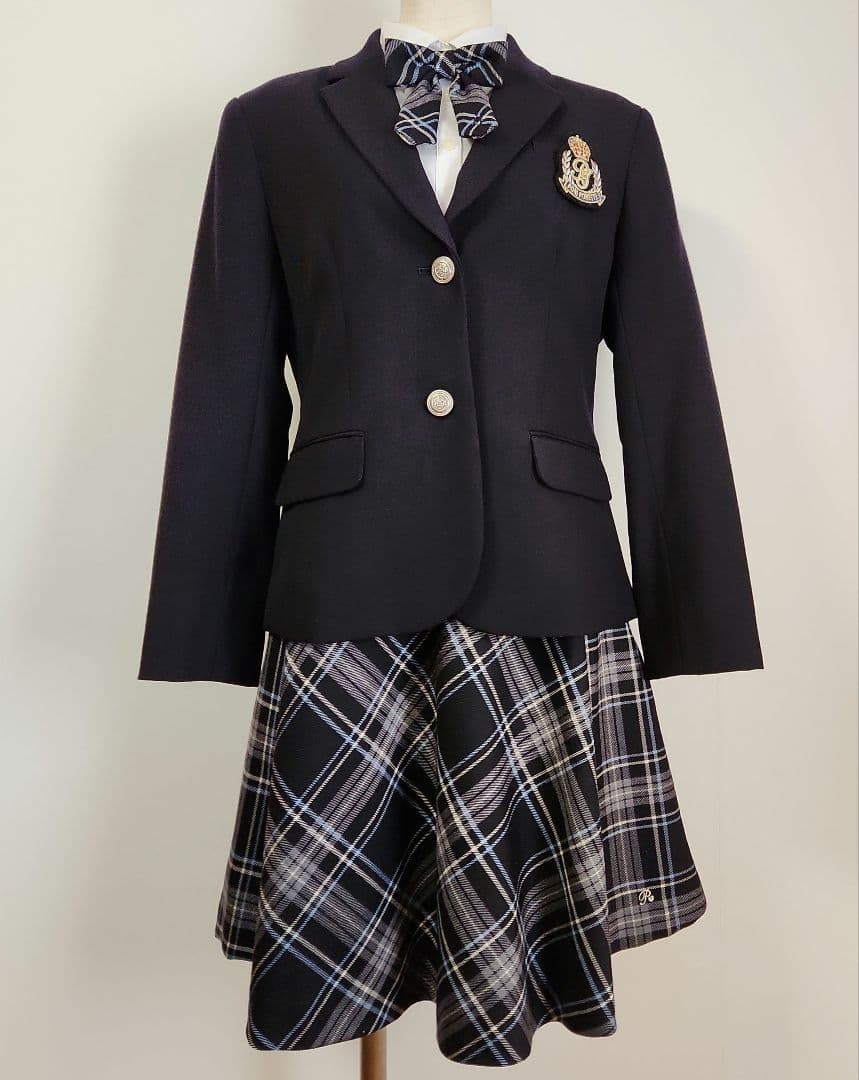 160cm　ポンポネット　フォーマルスーツ　受験　面接　卒業式