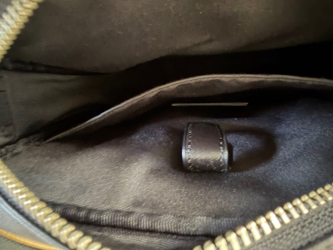 【最終値下げ絶対お得!美品,購入時より半額以下】COACH ショルダーバッグ