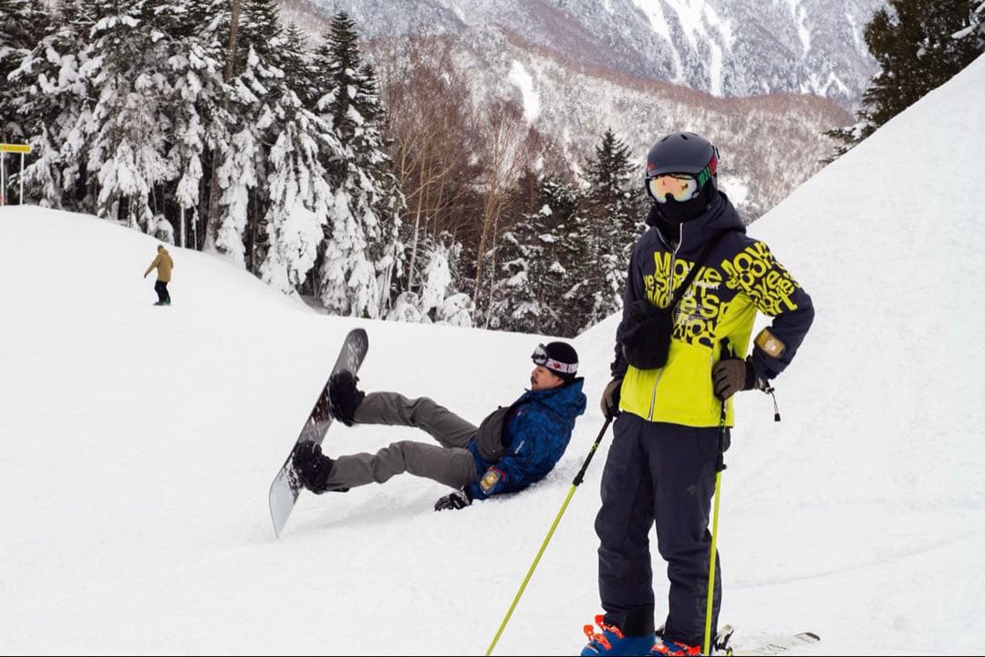 【DESCENTE デサント】 ムーブスポーツ スキーウェア セットアップ 上下