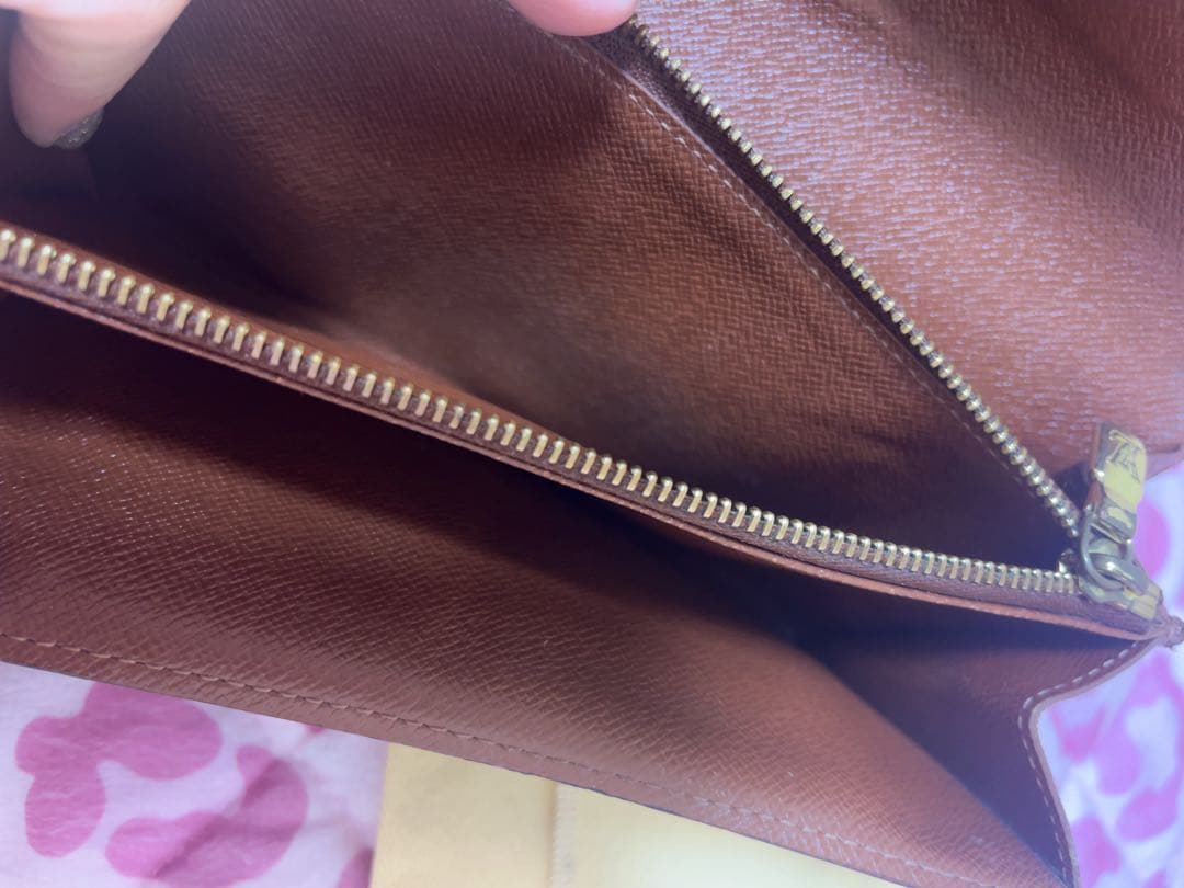 LOUIS VUITTON ポルトフォイユ サラ モノグラム 長財布