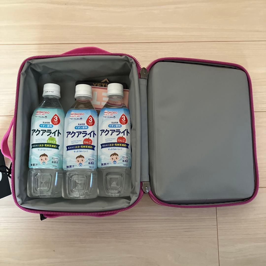 入手困難！！限定カラー　YETIランチバッグ(パワーピンク）