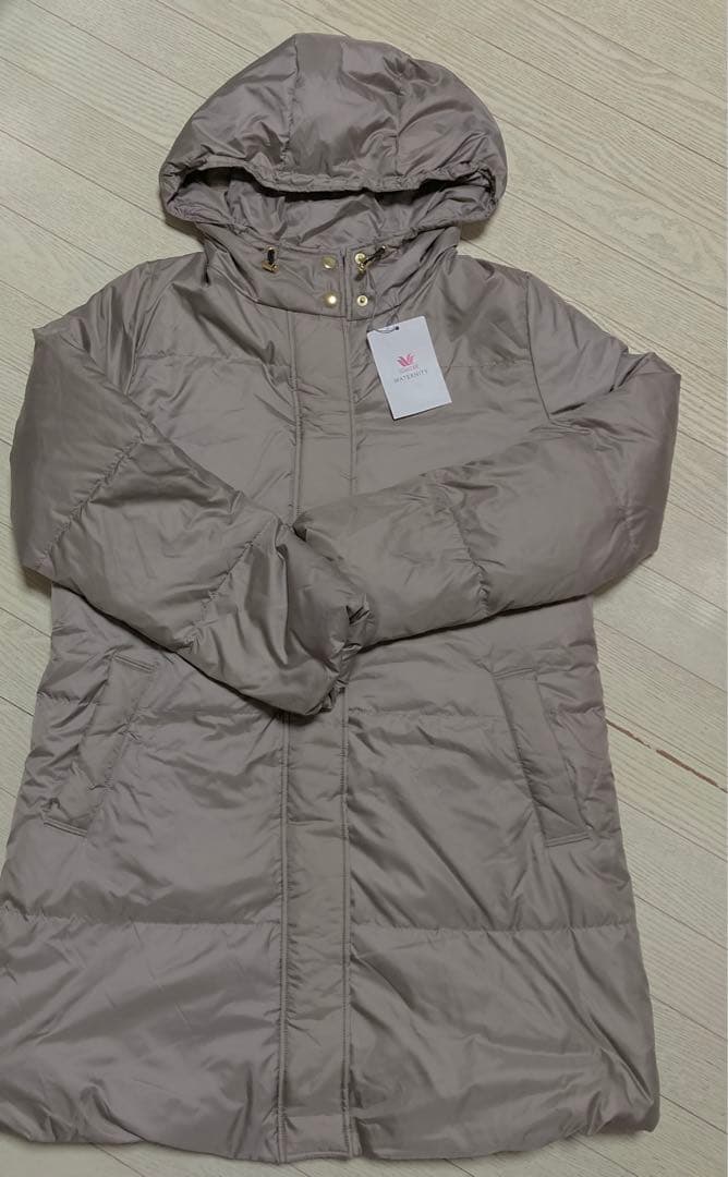 ワコールマタニティ ダッカー付ダウンママコート 定価63800円　VCW-662