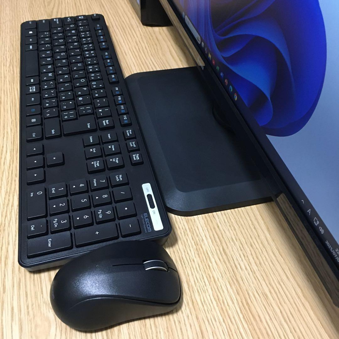 iiyama 強力i5 デスクトップ 16Gメモリ SSD+HDD 23'モニタ