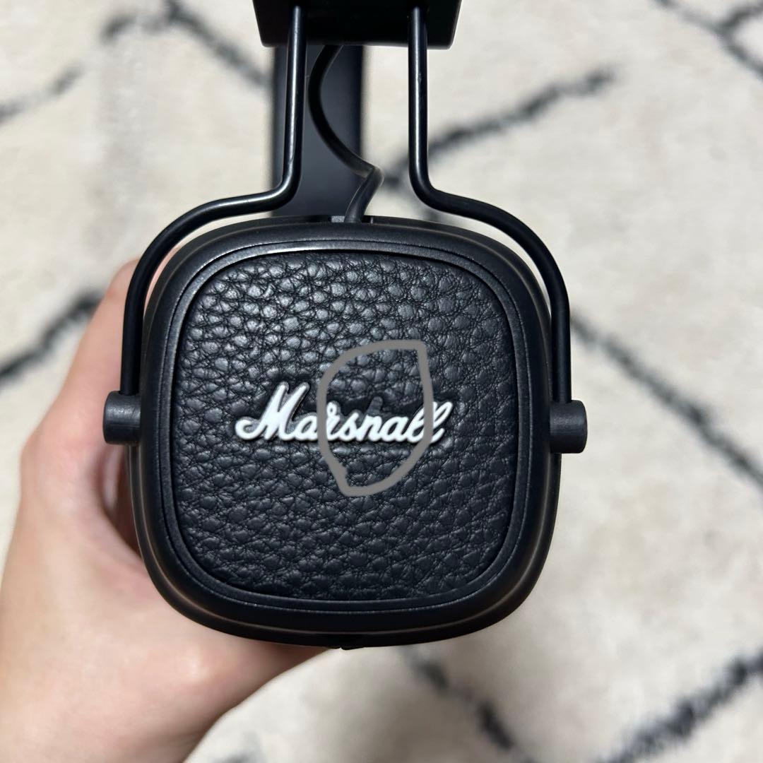 Marshall ワイヤレスヘッドホン ブラック　III