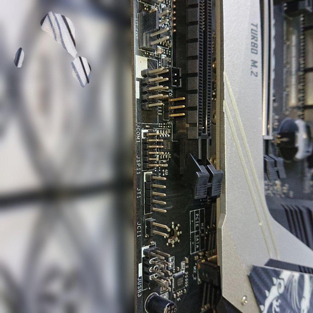 マザーボード MSI MPG Z390 GAMING PRO CARBON