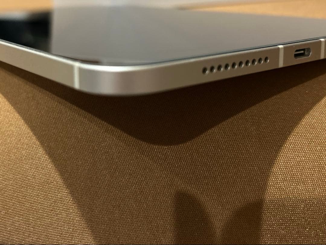 iPad mini6 cellularモデル 256GB スターライト