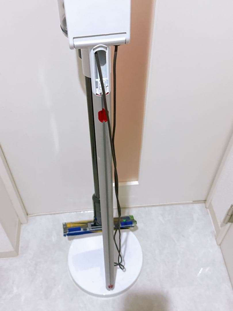 ダイソン　V12 DETECT SLIM Dyson 掃除機　スタンド付き