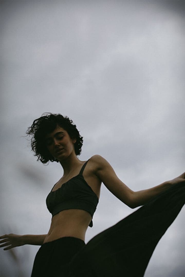 新品未使用　ETRE TOKYO（エトレ）バックリボンビキニスイムウェア