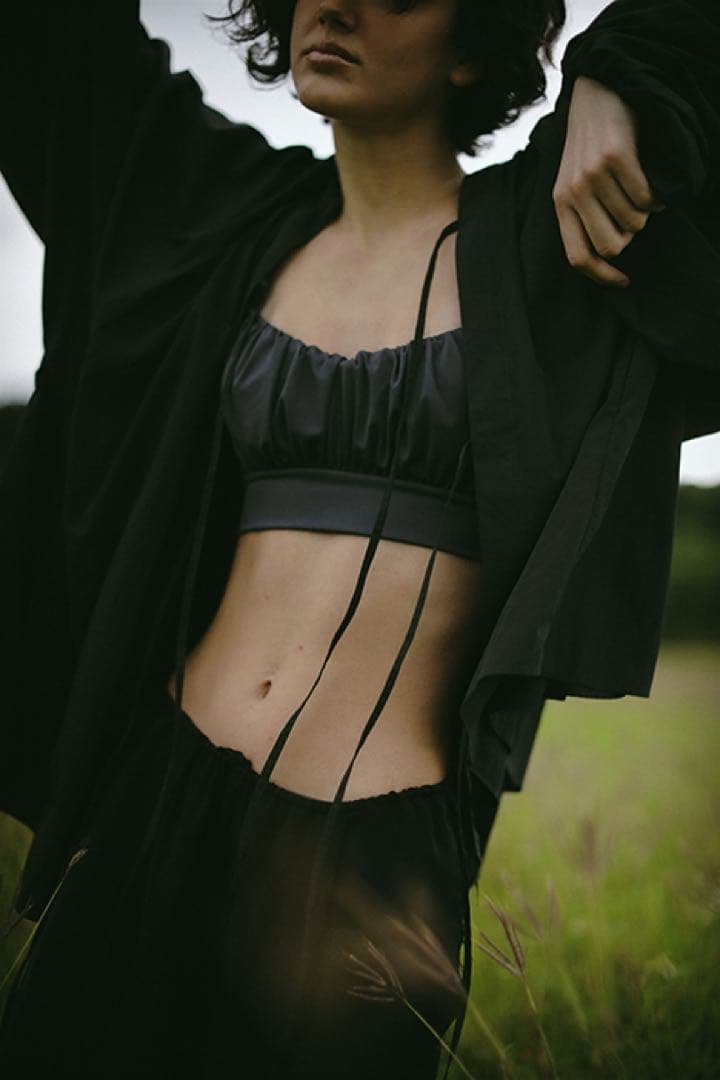 新品未使用　ETRE TOKYO（エトレ）バックリボンビキニスイムウェア