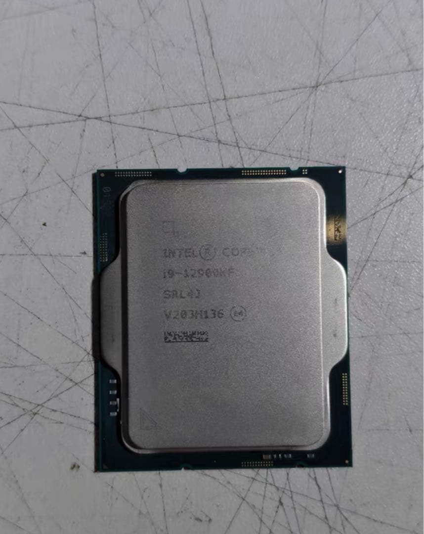 CPU Intel Core i9-12900Kf動作未確認