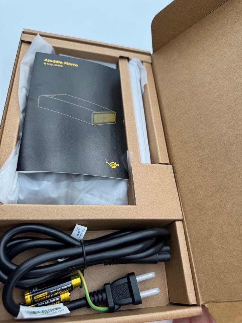 Aladdin Marca アラジン マルカ 超短焦点プロジェクター