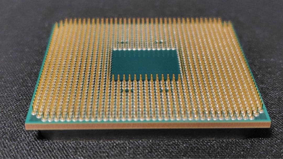 AMD RYZEN 3700X （本体のみ）