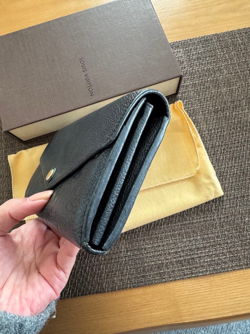 LOUIS VUITTON モノグラム アンプラント　ポルトフォイユ・サラ
