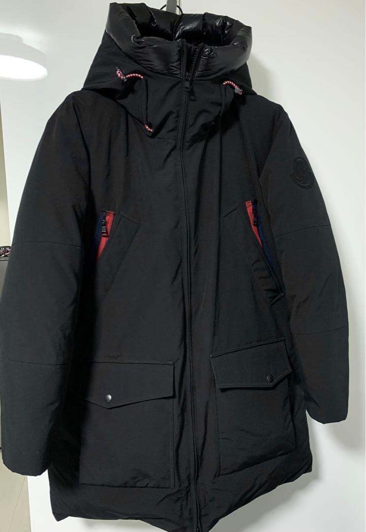 【極美品】即完売品✨MONCLER GENIUSライン✨ダウンジャケット