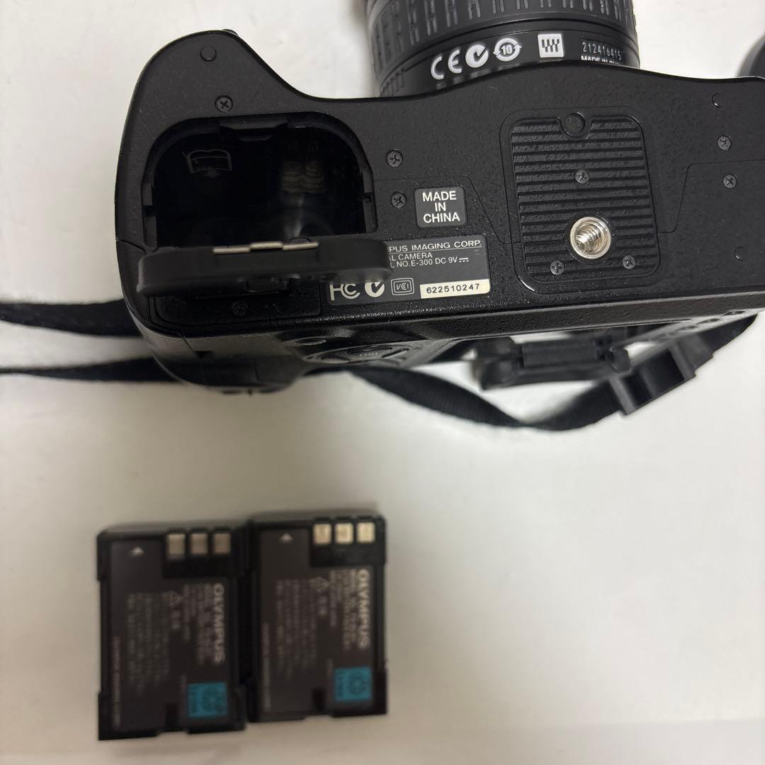 OLYMPUS オリンパス E-300 デジタル一眼レフカメラ レンズ3点