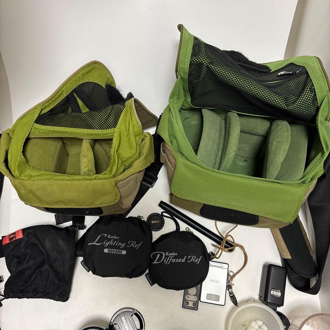 OLYMPUS オリンパス E-300 デジタル一眼レフカメラ レンズ3点