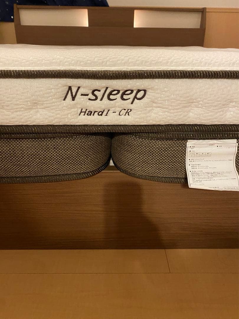 6/19日までの出品　ニトリ　クイーンベッドフレームセット　おまけ付き