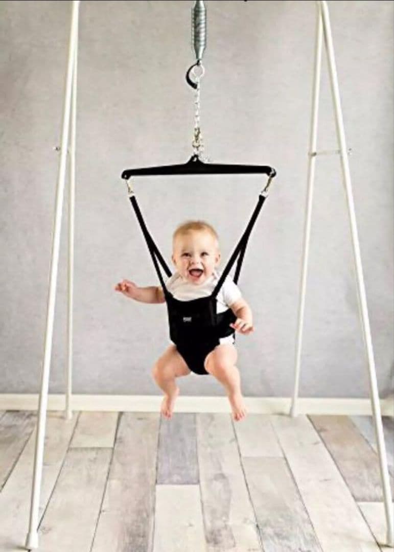 ジョリージャンパー　Jolly Jumper