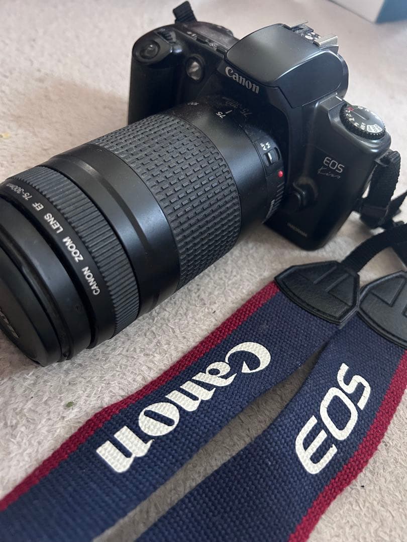 あさん専用Canon EOS 一眼レフカメラ 35-80mmレンズ付き