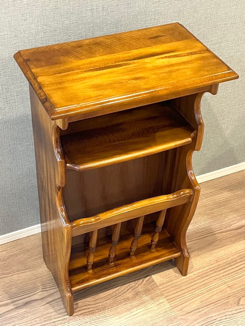 オールドカリモク マガジンラック／サイドキャビネット 木製 ヴィンテージ