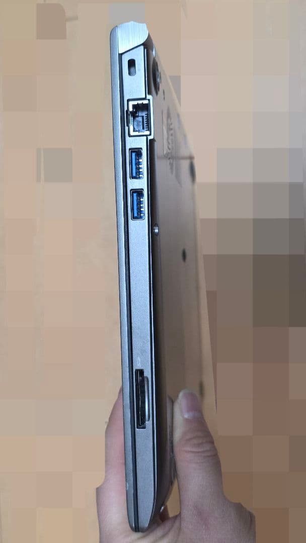 Windowsノート本体 dynabook R63/H