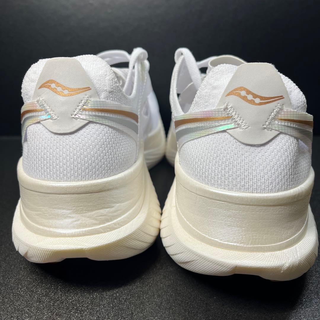 【未使用27.0cm】サッカニー　エンドルフィンエリート