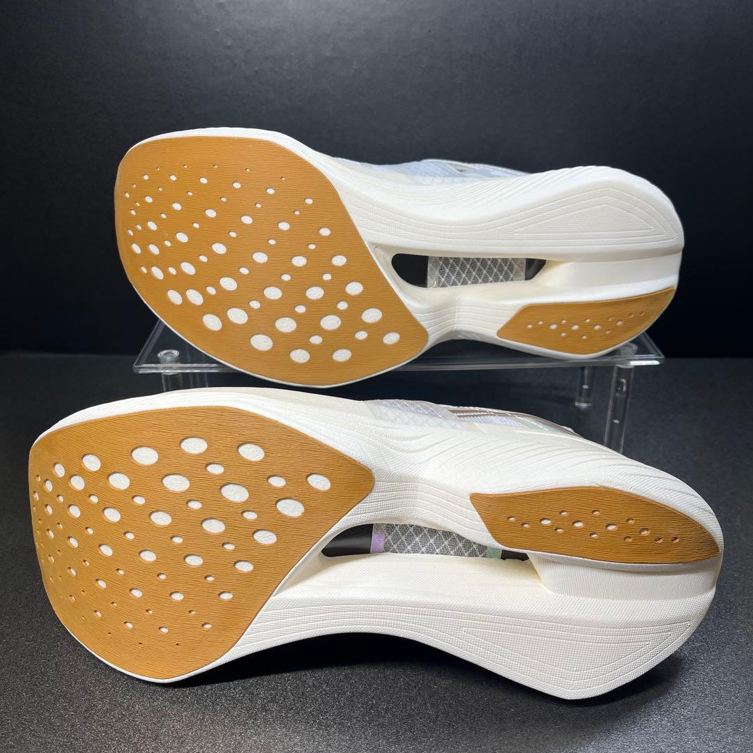 【未使用27.0cm】サッカニー　エンドルフィンエリート