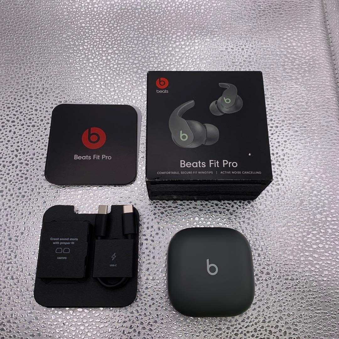 Q3714 Beats Fit Pro ワイヤレスイヤホン ブラック