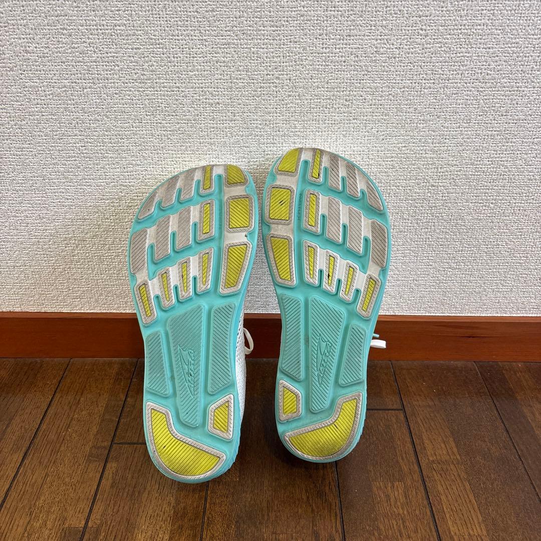 Altra エスカランテレーサー2 27.5センチ