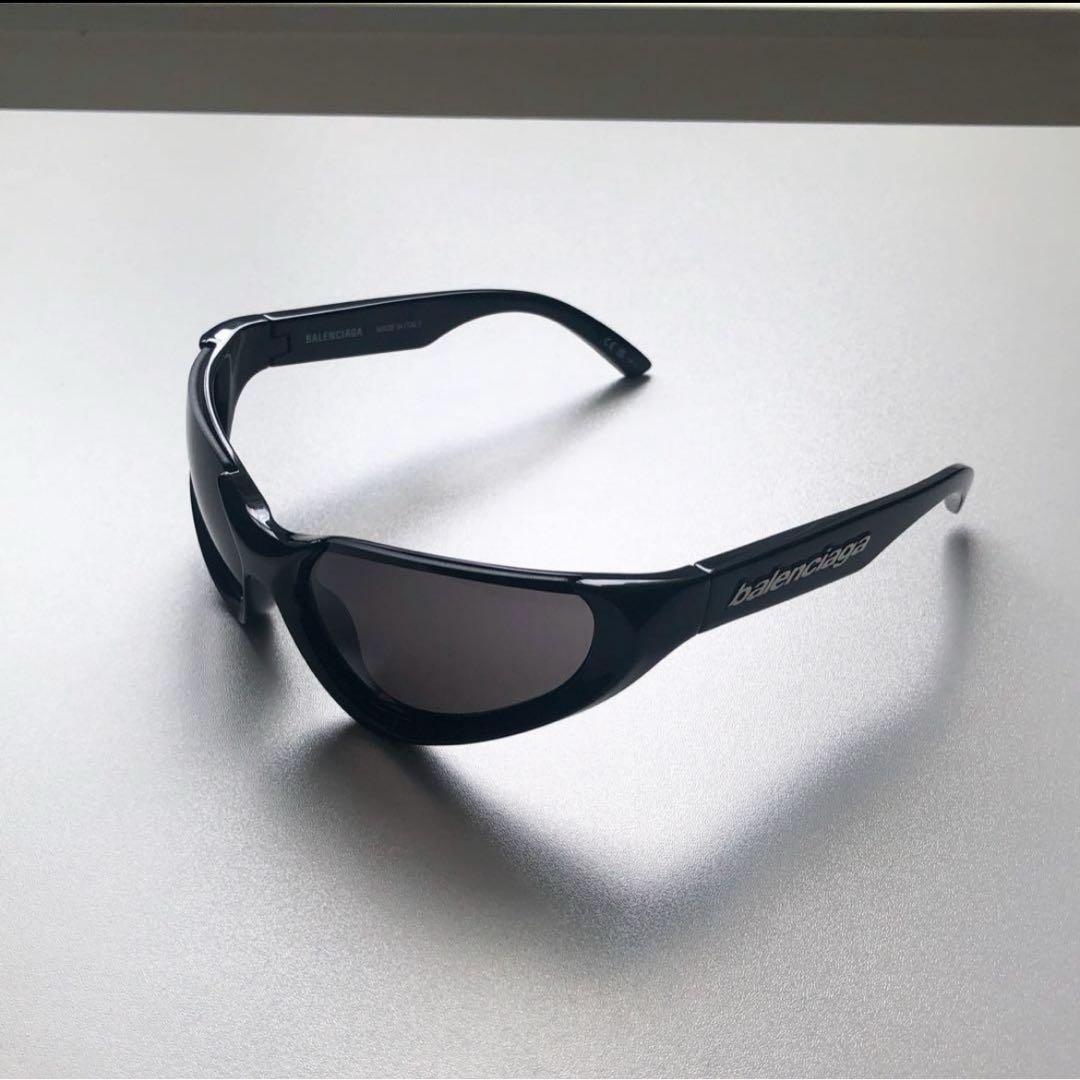 BALENCIAGA バレンシアが　Xpander サングラス ブラック