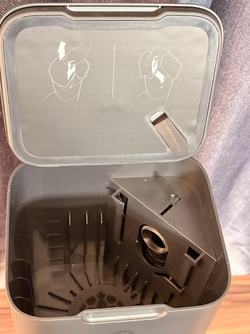 【清掃効率UP】Roomba i3+ 本体＋クリーンベース付き／動作OK