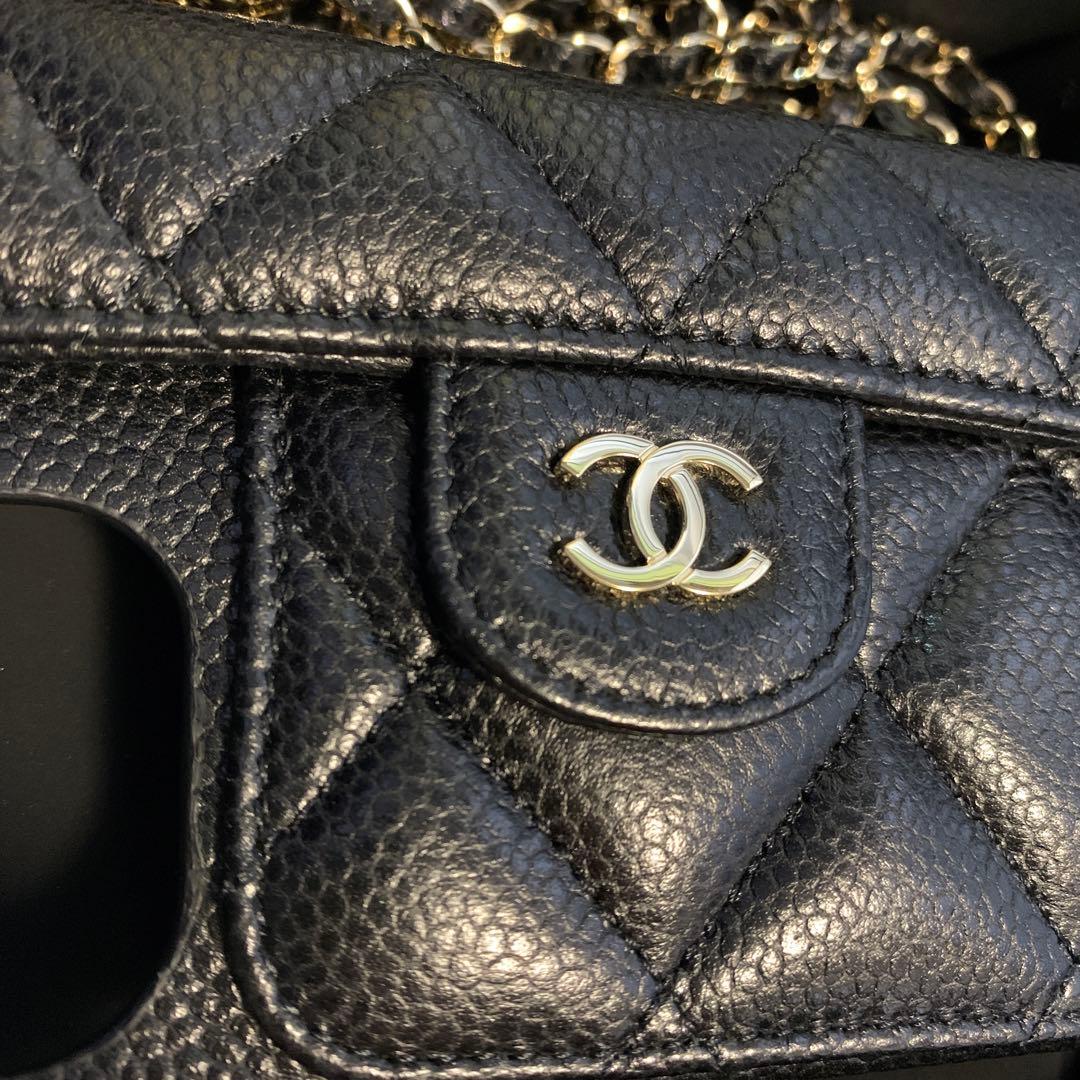 シャネル キャビアスキン マトラッセ iPhone14Pro スマホケース