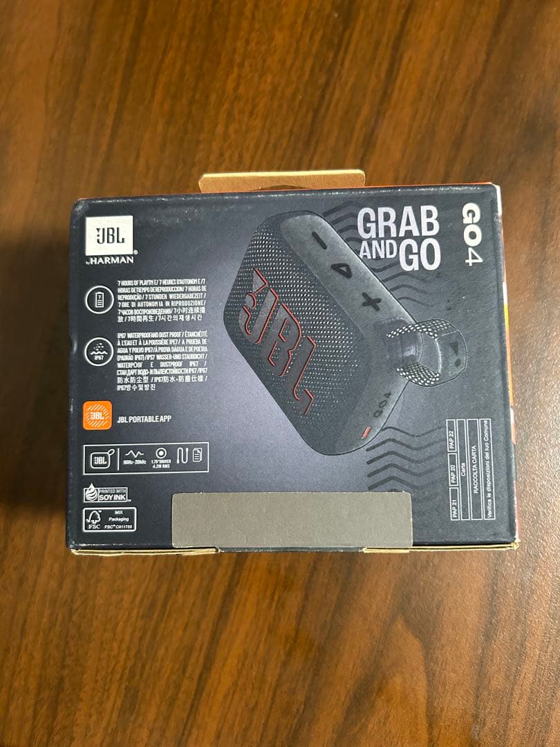 JBL GO4 ワイヤレススピーカー ブラック