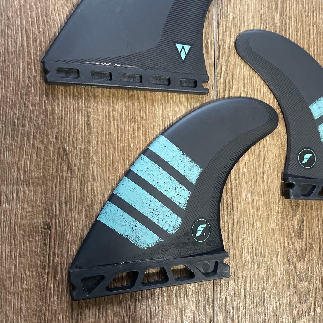 FUTUREFINS フューチャーフィンALPHA F8 TRI Lサイズ