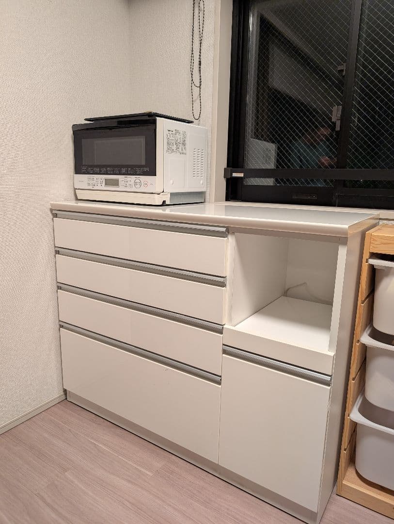 ニトリ　ホワイト キッチン収納 食器棚