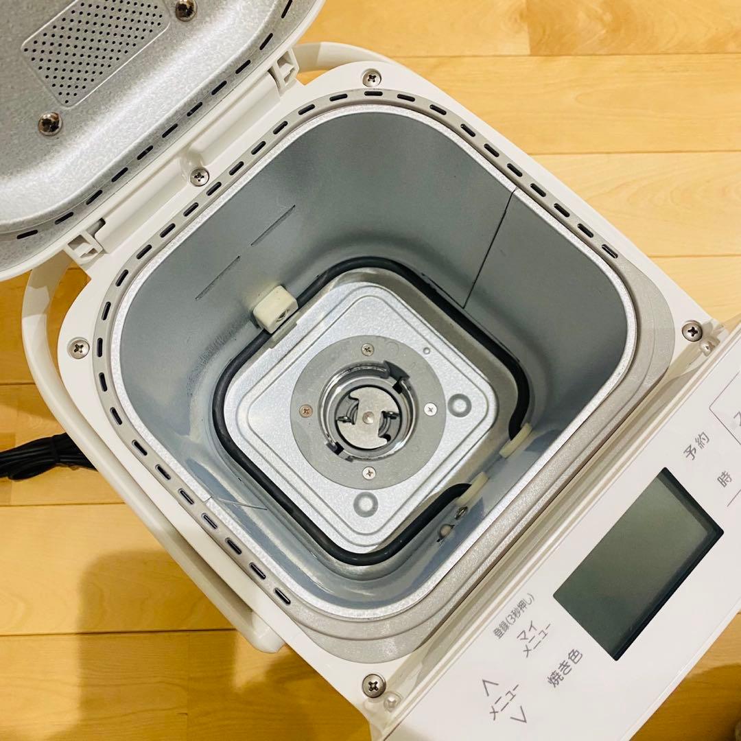 ホームベーカリー Panasonic SD-SB4-W パン焼き