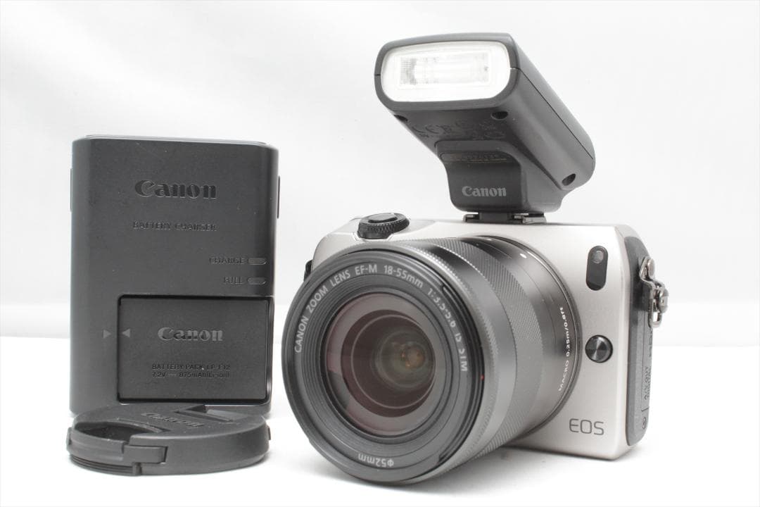Canon EOS M ミラーレスカメラ