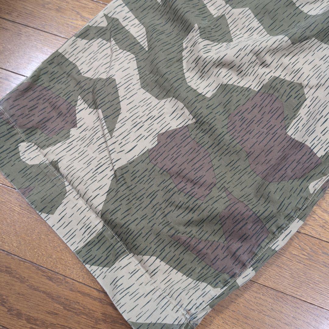 迷彩柄ワイドパンツ