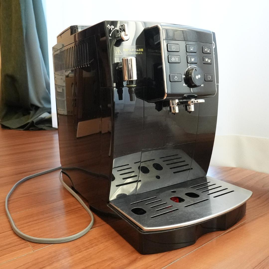 k*i様 【訳あり】De'Longhi Magnifica S デロンギエスプレ