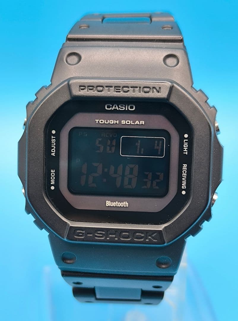 美品 CASIO GショックGW-B5600BC-1BJF