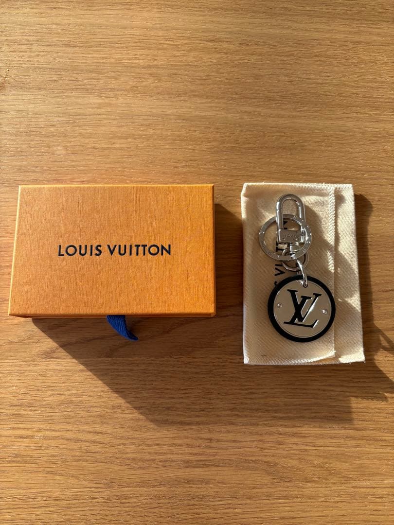 LOUIS VUITTON ルイヴィトン　チャーム　M67362
