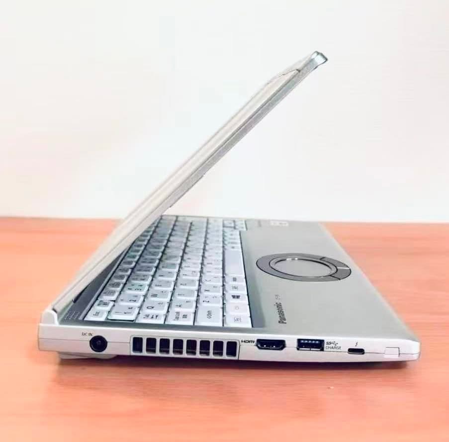 ★レッツノートCF-SV9 Win11/i5/8GB/256GB/office付